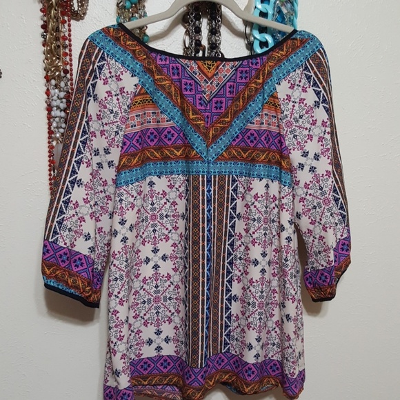 Beautiful blouse GIBSON LATIMER. New without tags. - Picture 3 of 6